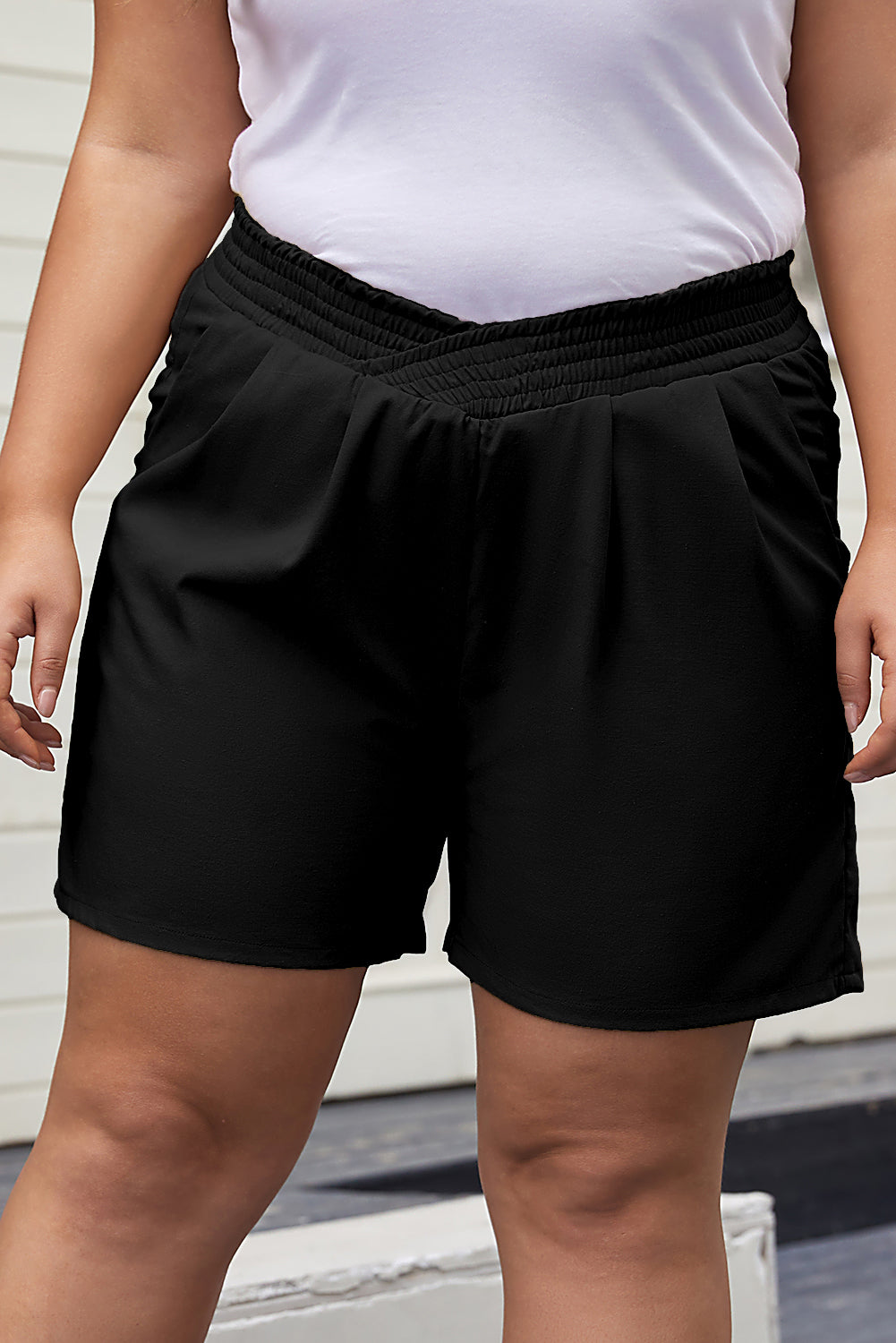 Black Plus Size Crossed Elastic Waist Cotton Linen Loose Shorts