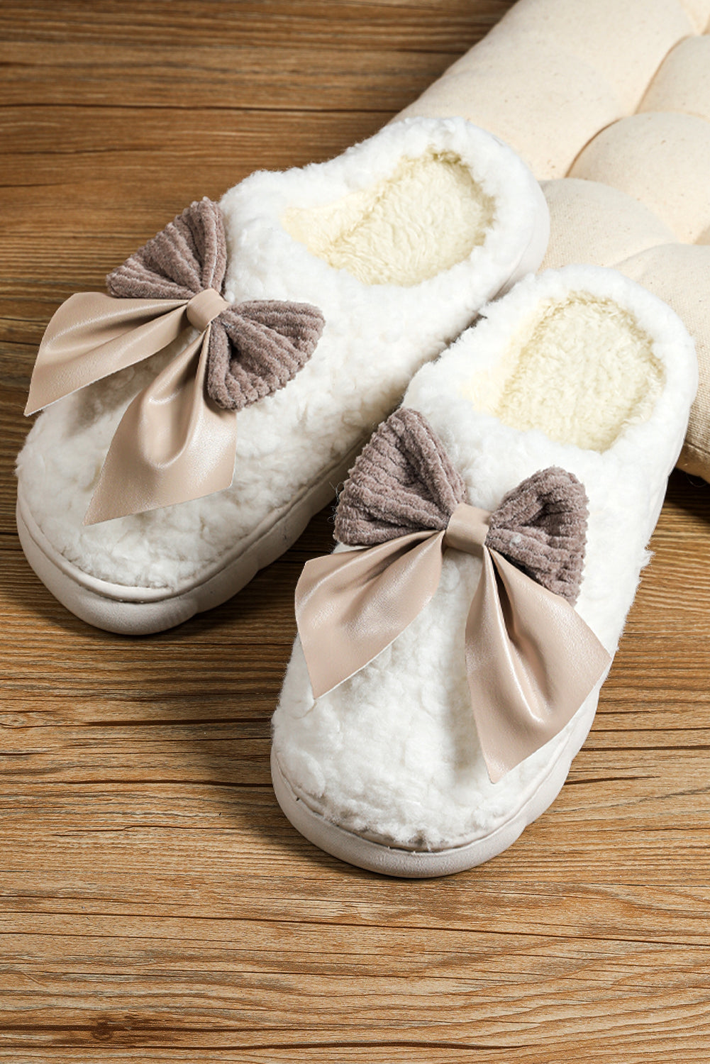 Bowknot Plush Winter Slippers
