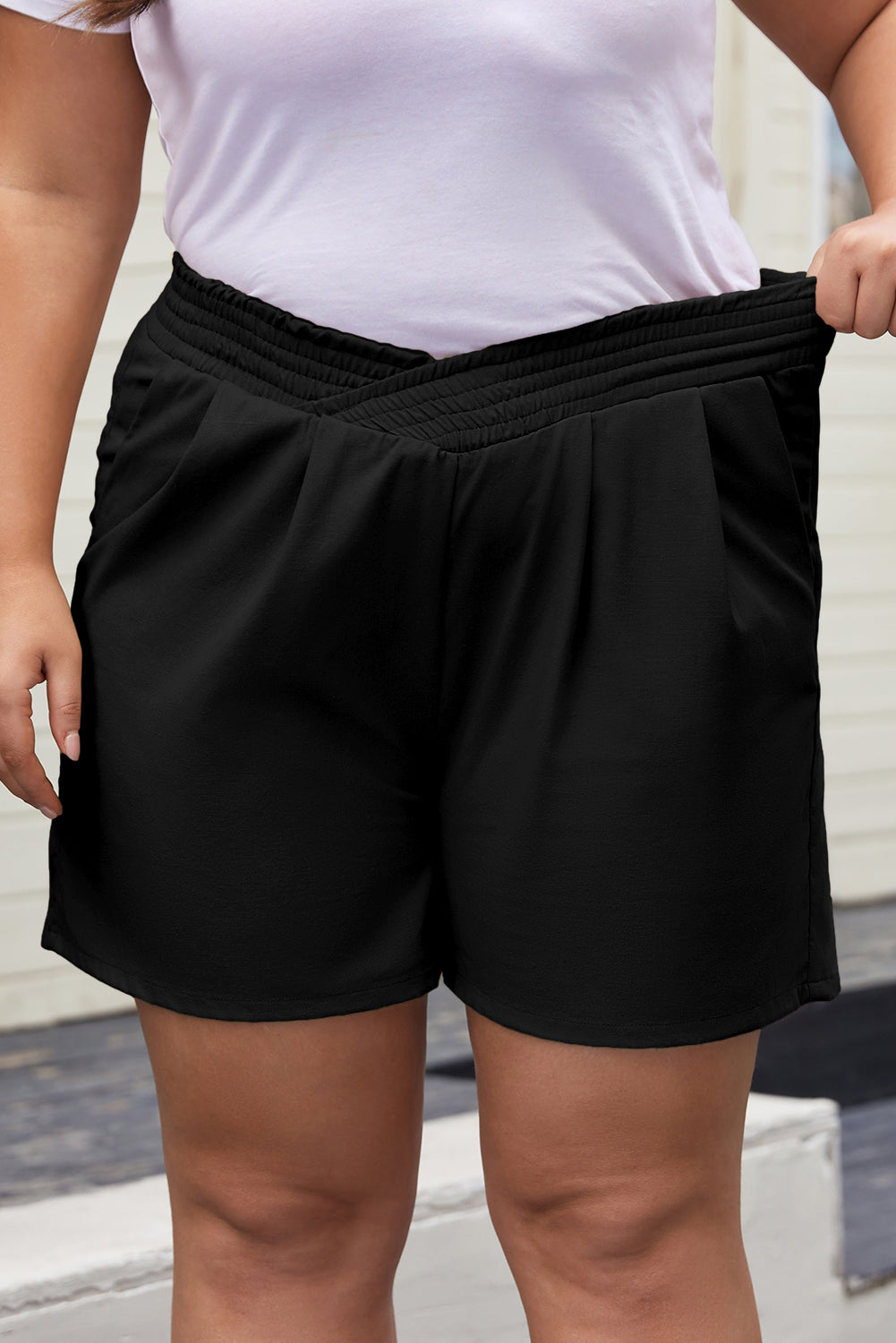Black Plus Size Crossed Elastic Waist Cotton Linen Loose Shorts