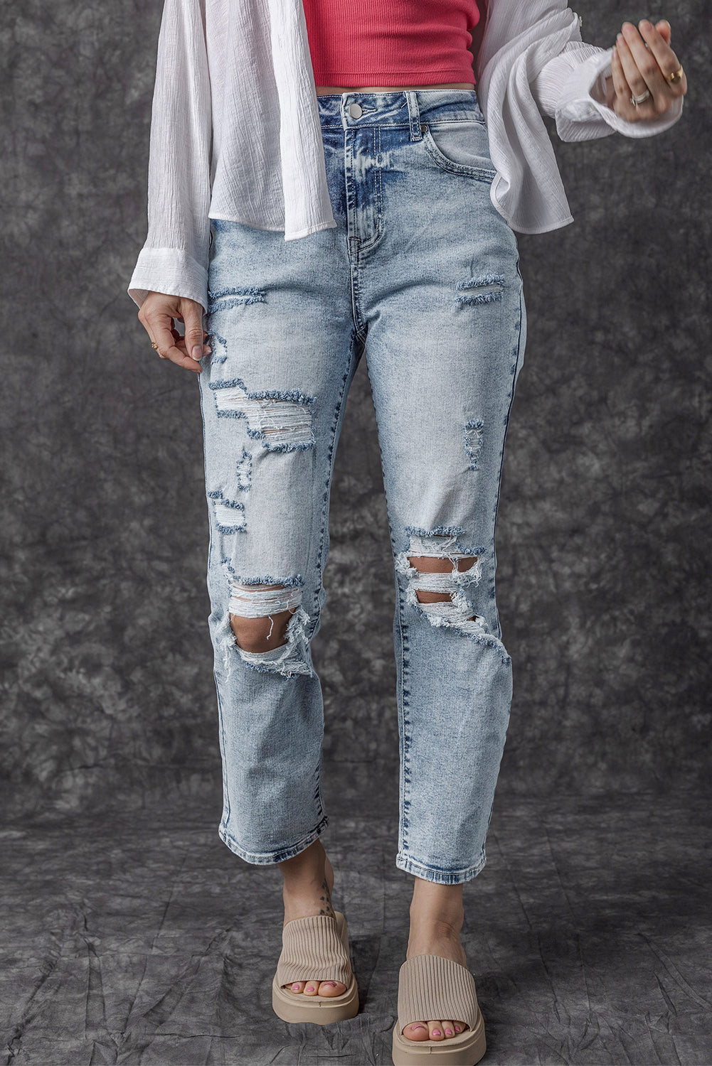 Light Wash Frayed Slim Fit High Waist Jeans