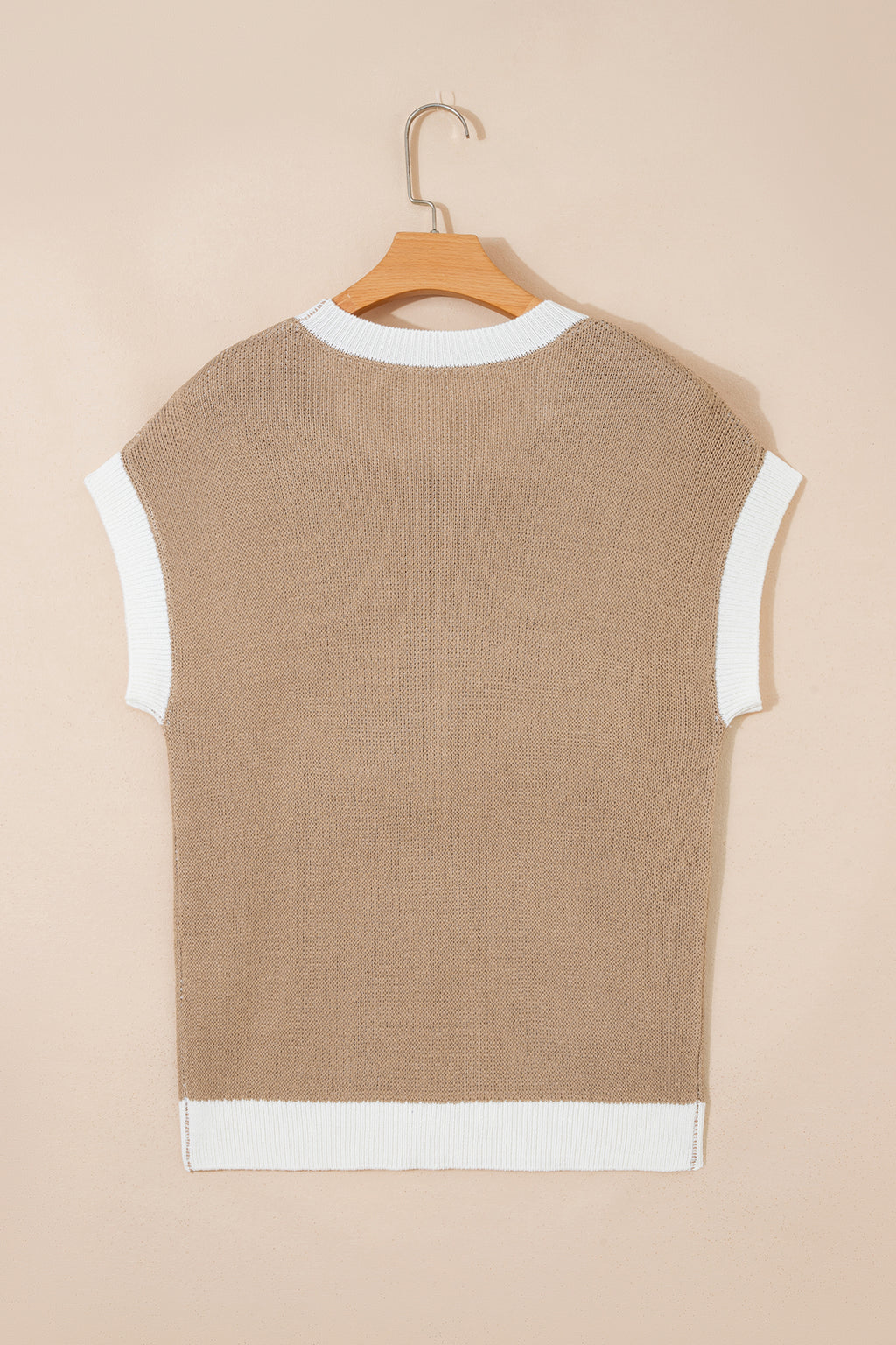 Goat Horse Shoe Pattern Contrast Trim Short Sleeve Sweater