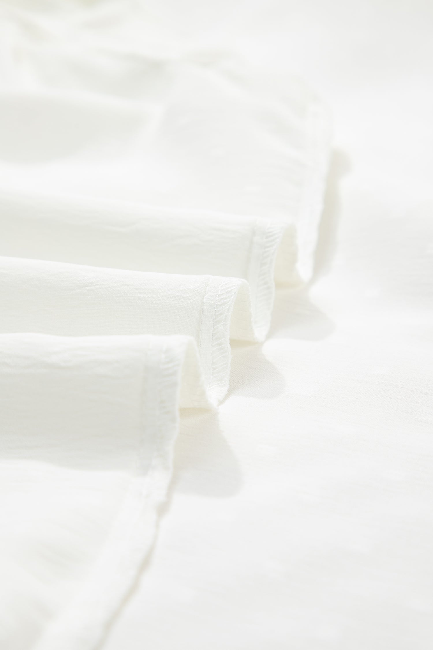 Plus Size Swiss Dot Ruffle Lace V Neck Tank Top